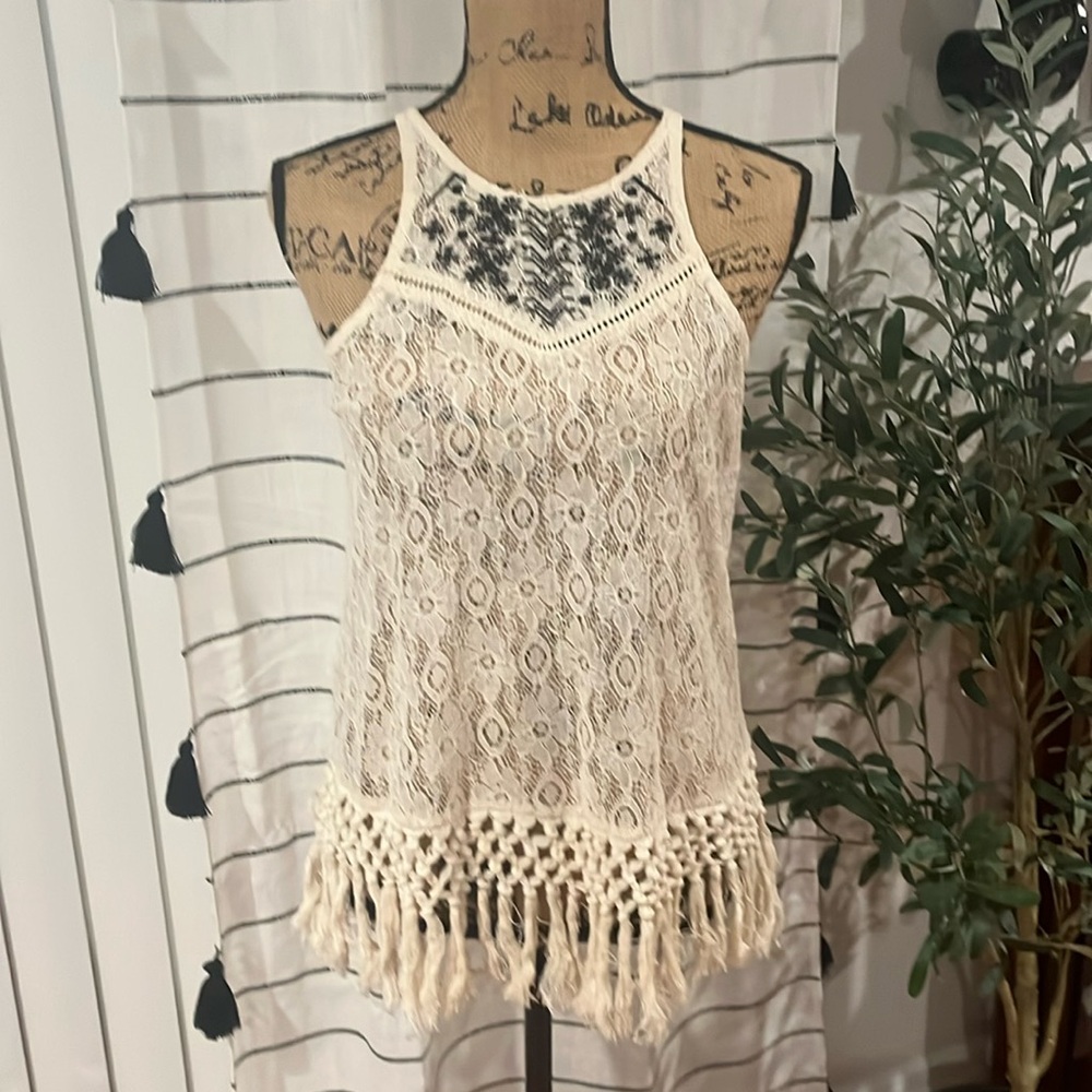 Boho cream black accent Taylor & Sage sleeveless top with “tassels” on bottom - Picture 1 of 8